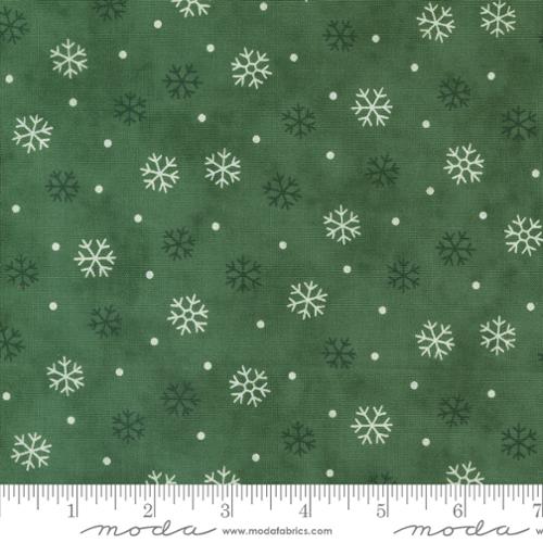 Woodland Winter - Snowflake Toss - PINE GREEN