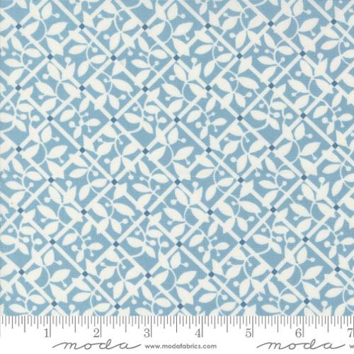 Shoreline - Lattice - MEDIUM BLUE